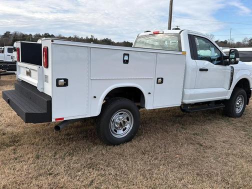 2025 Ford F-250 XL