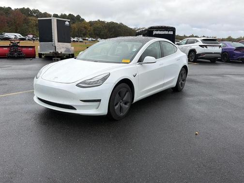 2020 Tesla Model 3 Standard Range
