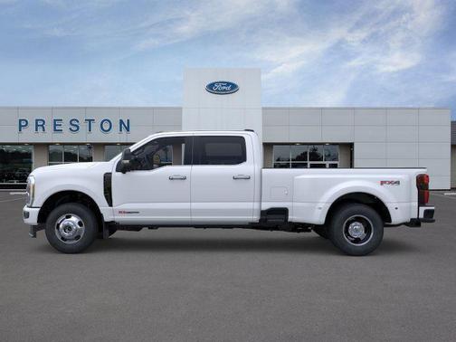 2025 Ford F-350 Platinum