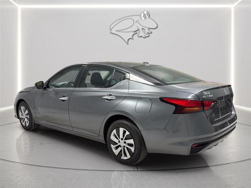 Gun Metallic 2020 Nissan Altima 2.5 S