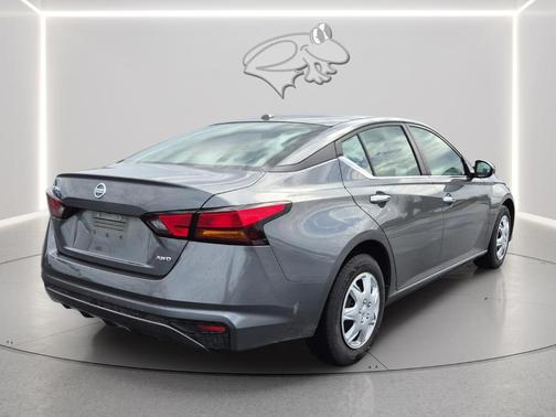 Gun Metallic 2020 Nissan Altima 2.5 S