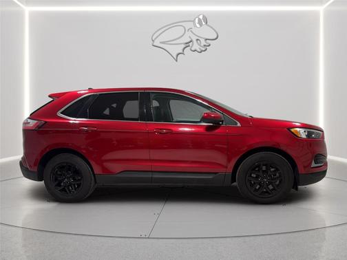 Rapid Red Metallic Tinted Clearcoat 2024 Ford Edge SEL