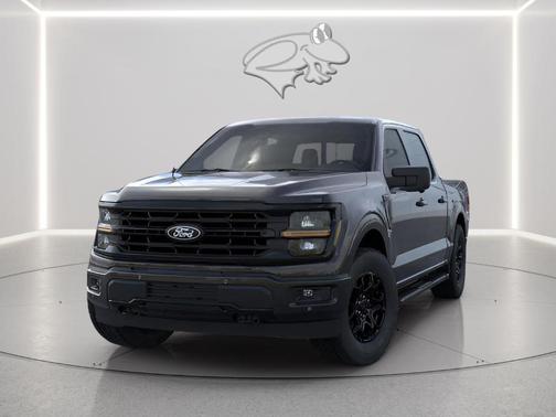 Agate Black Metallic 2026 Ford F-150 XLT