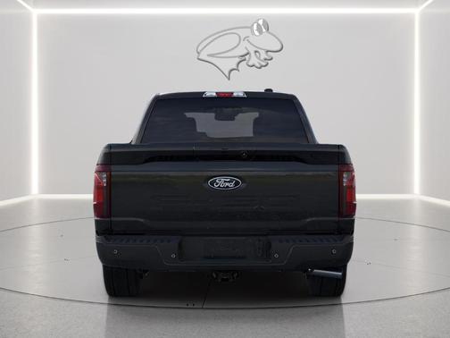 Agate Black Metallic 2026 Ford F-150 XLT