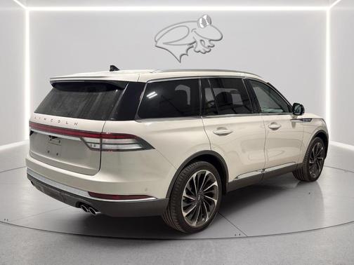Ceramic Pearl Metallic Tri-Coat 2023 Lincoln Aviator Reserve AWD