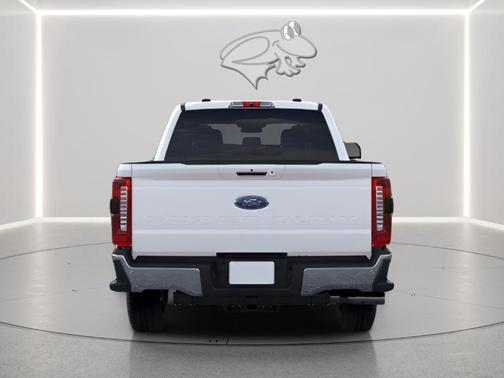 Star White 2026 Ford F-250 Lariat