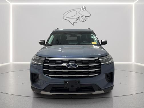 Vapor Blue 2025 Ford Explorer Active