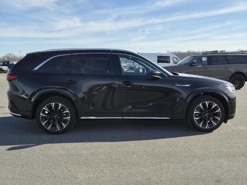 2025 Mazda CX-90 S Premium
