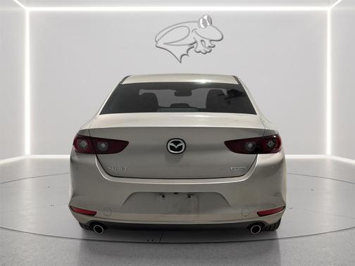 Platinum 2024 Mazda Mazda3 FWD w/Select Package