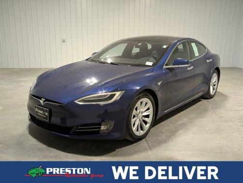 2017 Tesla Model S 75D