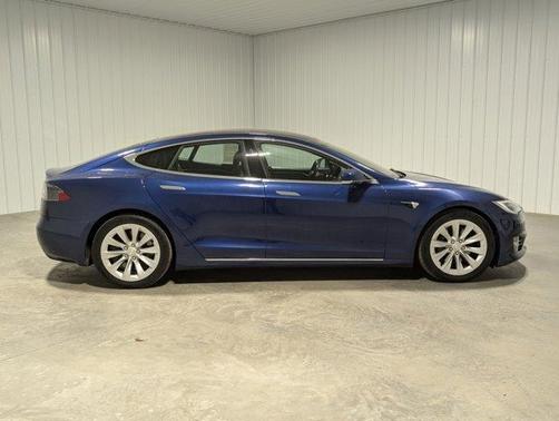 2017 Tesla Model S 75D