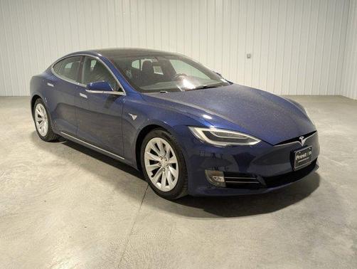 2017 Tesla Model S 75D