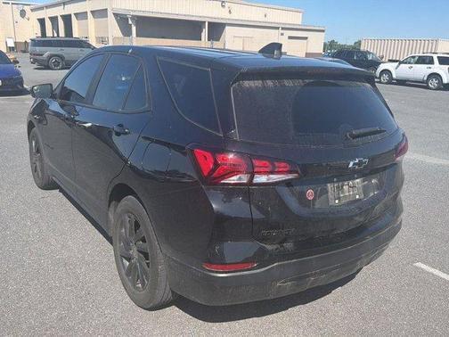 Mosaic Black Metallic 2023 Chevrolet Equinox LS