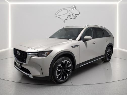 2024 Mazda CX-90 PHEV Premium Plus