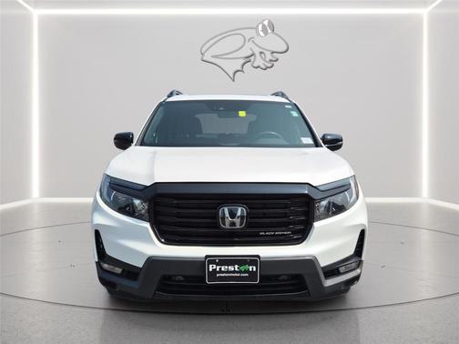 Platinum White Pearl 2024 Honda Passport Black Edition