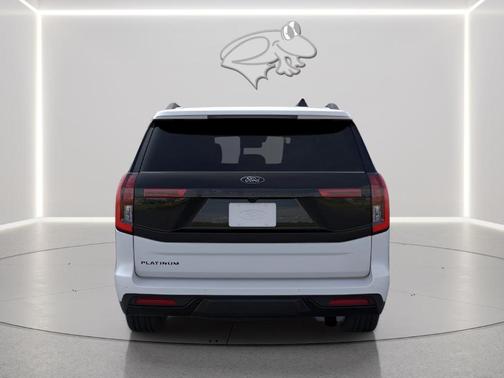 Space Silver 2026 Ford Expedition Platinum