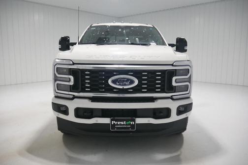 2025 Ford F-350 Platinum