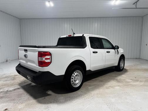 2024 Ford Maverick XL