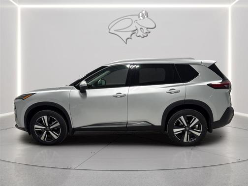 Brilliant Silver Metallic 2021 Nissan Rogue SL