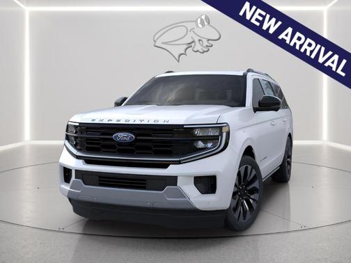 Star White 2026 Ford Expedition Platinum