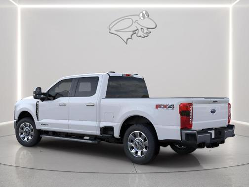 Oxford White 2026 Ford F-250 Lariat
