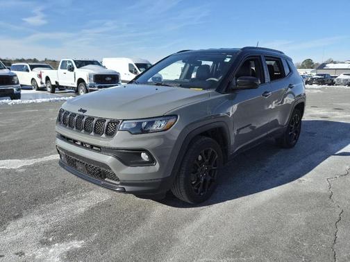 2023 Jeep Compass Altitude