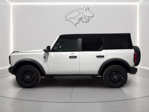 2023 Ford Bronco Black Diamond Advanced