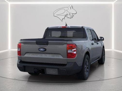 Carbonized Gray Metallic 2026 Ford Maverick XLT