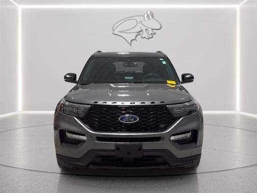 Carbonized Gray 2023 Ford Explorer ST