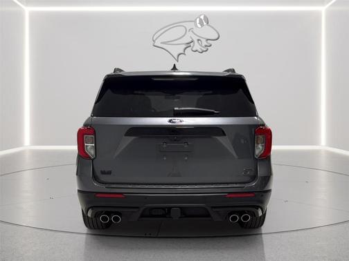 Carbonized Gray 2023 Ford Explorer ST