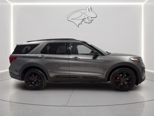Carbonized Gray 2023 Ford Explorer ST