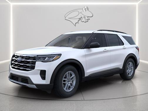 Star White 2026 Ford Explorer Active
