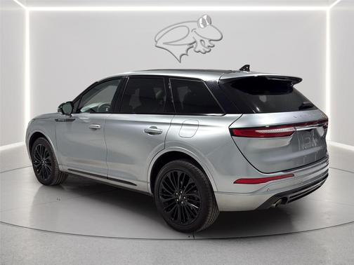 Silver Radiance Metallic 2024 Lincoln Corsair Premiere