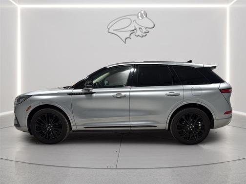 Silver Radiance Metallic 2024 Lincoln Corsair Premiere