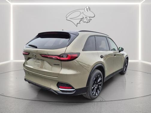 Zircon Sand Metallic 2026 Mazda CX-70 3.3 TURBO PREMIUM PLUS