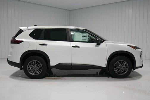 2025 Nissan Rogue S