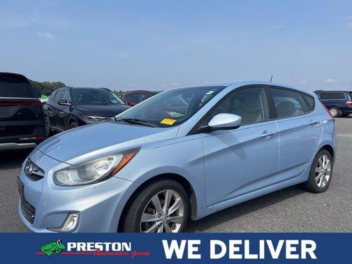 2012 Hyundai Accent SE