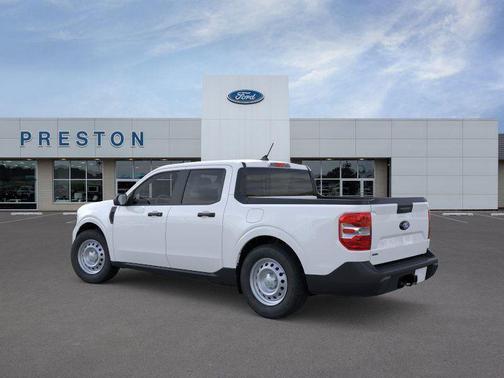 2026 Ford Maverick XL