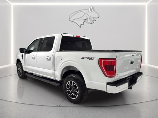 Oxford White 2023 Ford F-150 XLT