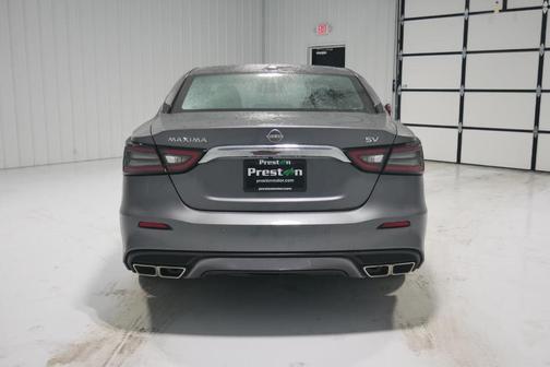 2023 Nissan Maxima SV