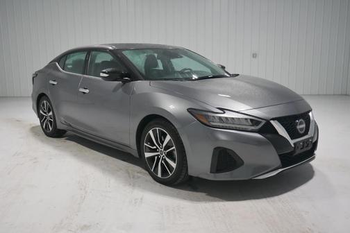 2023 Nissan Maxima SV