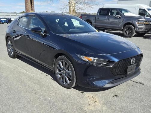 2023 Mazda Mazda3 FWD w/Preferred Package