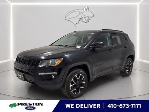 Diamond Black 2019 Jeep Compass Upland
