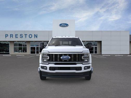 2026 Ford F-450 Platinum