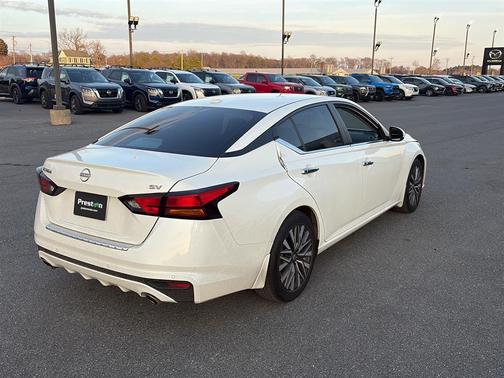 2023 Nissan Altima 2.5 SV