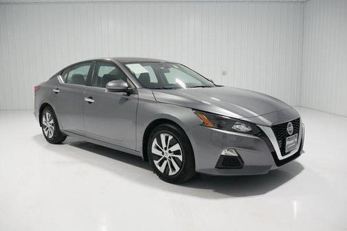 2022 Nissan Altima 2.5 S