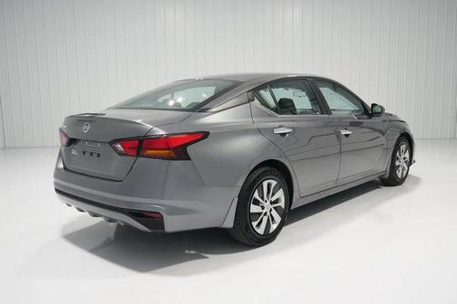2022 Nissan Altima 2.5 S