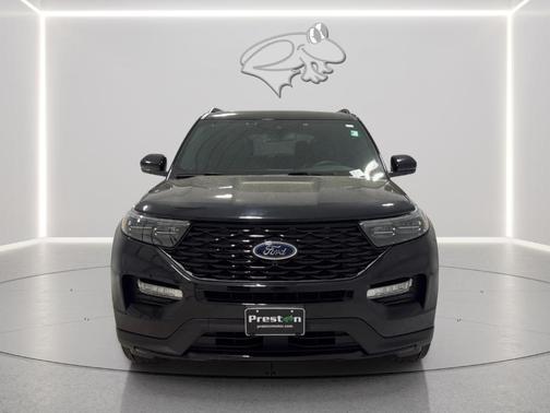 Agate Black 2023 Ford Explorer ST-Line
