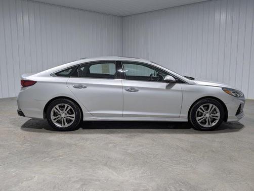 2018 Hyundai SONATA Limited