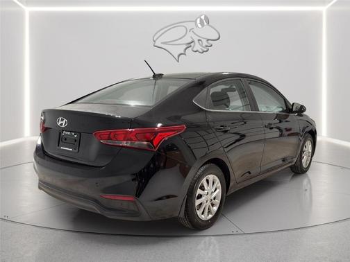 Absolute Black 2019 Hyundai Accent SEL